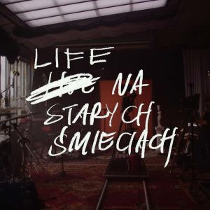 NA STARYCH SMIECIACH